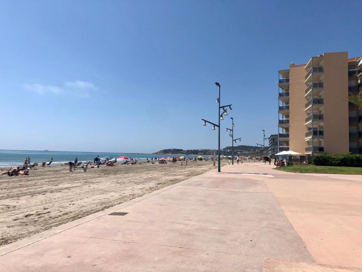 Pineda Beach 1A Linea De Mar & Parking Ла-Пинеда Экстерьер фото